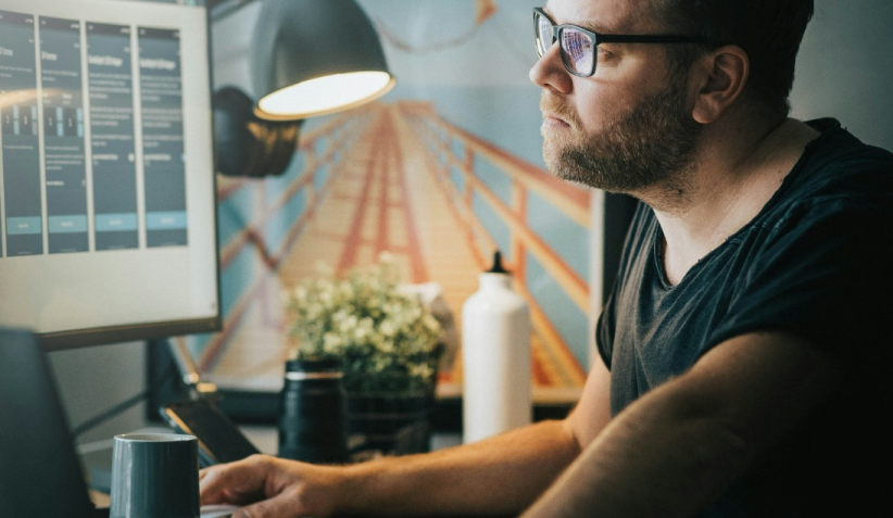 Hire top remote <br /> Designers in 48 hours