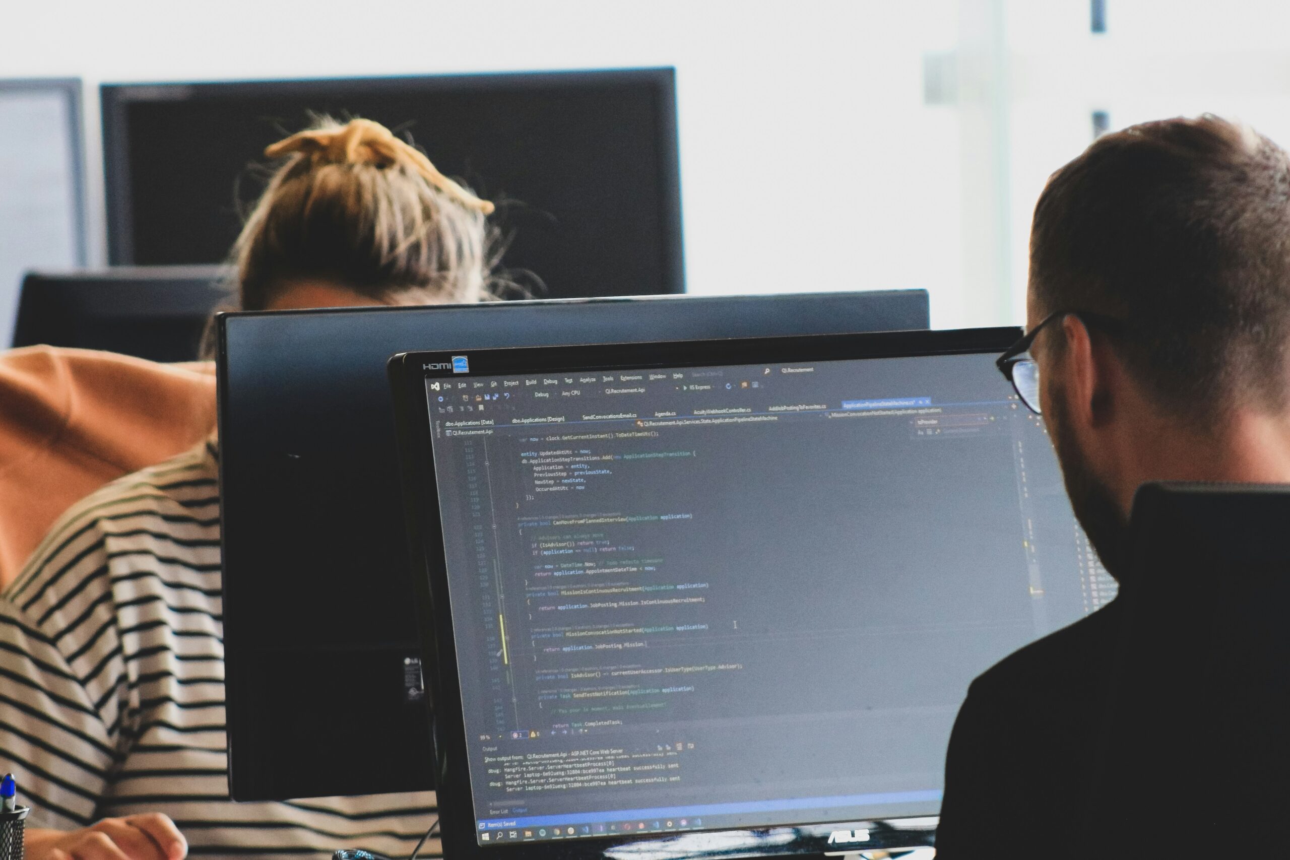 Hire top tech experts