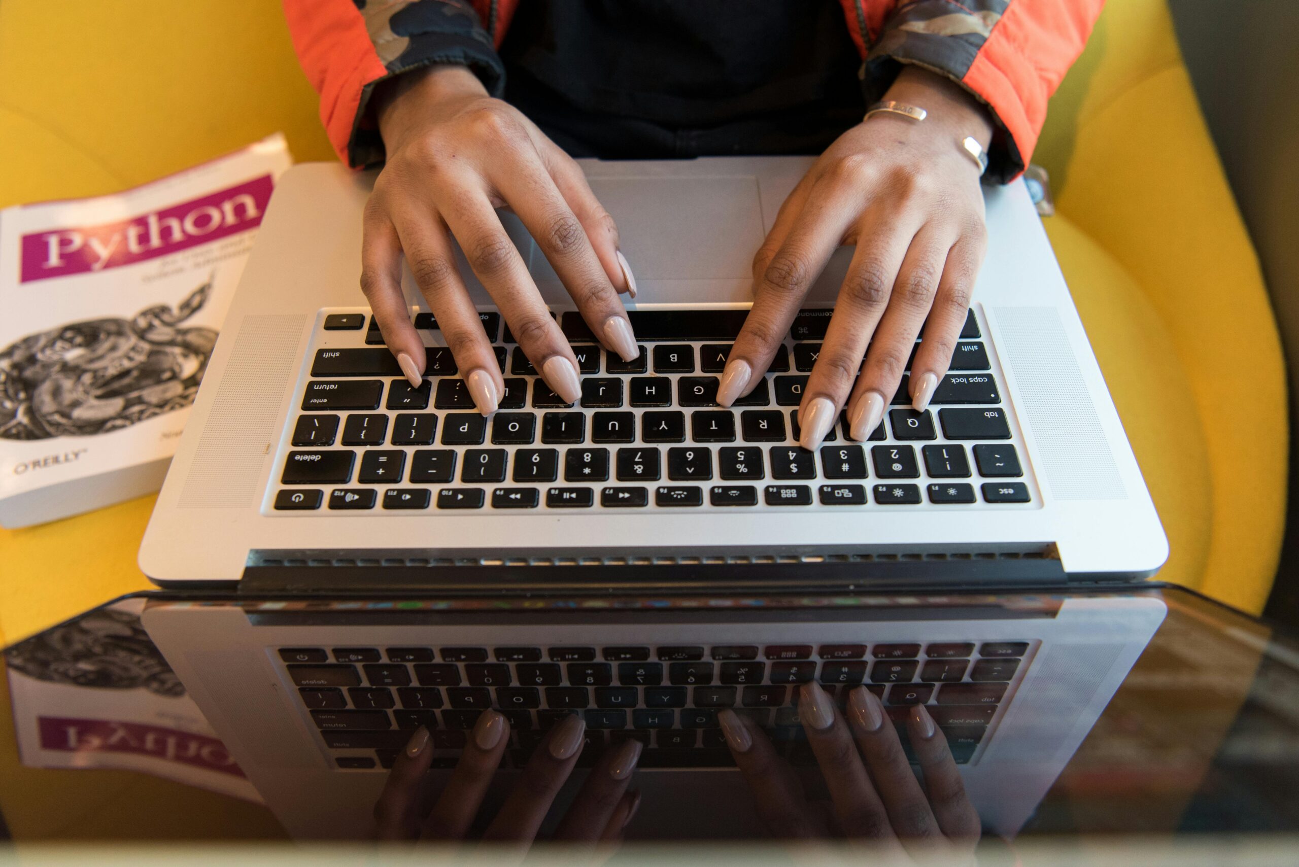 Hire Remote Developers USA: RemotePlatz’s Bold Playbook